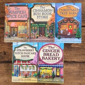 Laurie Gilmore Dream Harbour 5-Book Set – Paperback Collection